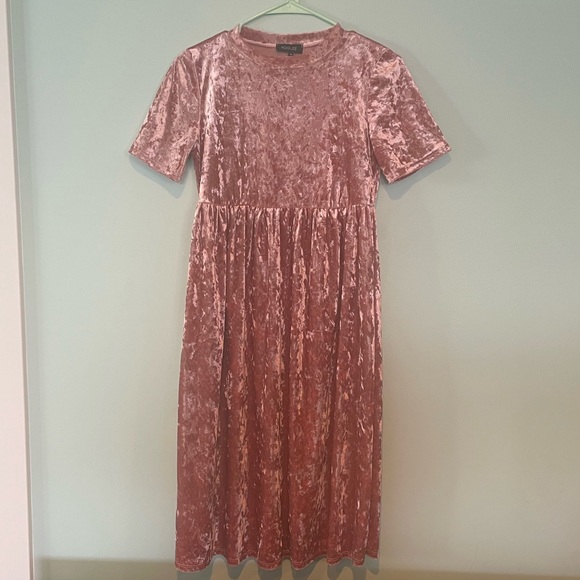SOLD ♥️ Roolee pink crushed velvet babydoll dress - Picture 2 of 4